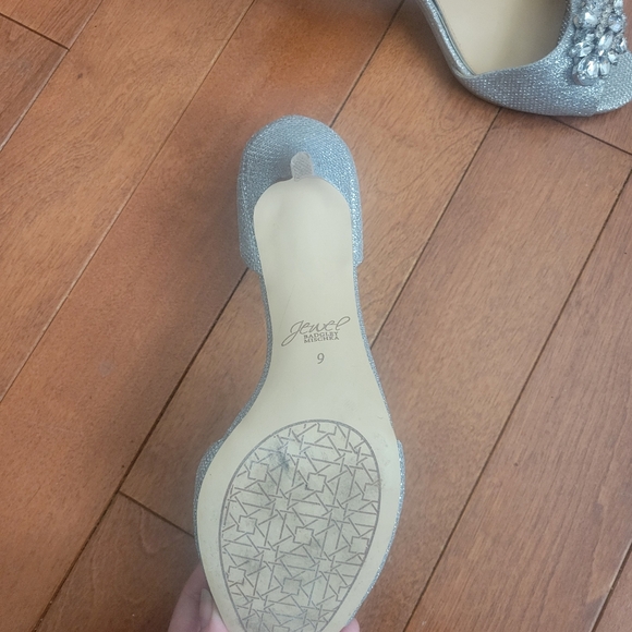 Jewel badgley mischka - Picture 3 of 4